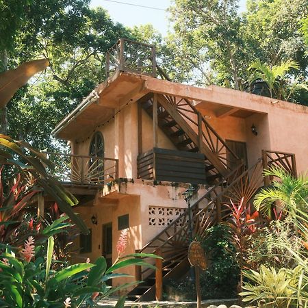 Salvia Madre Hotel Guachaca Buitenkant foto