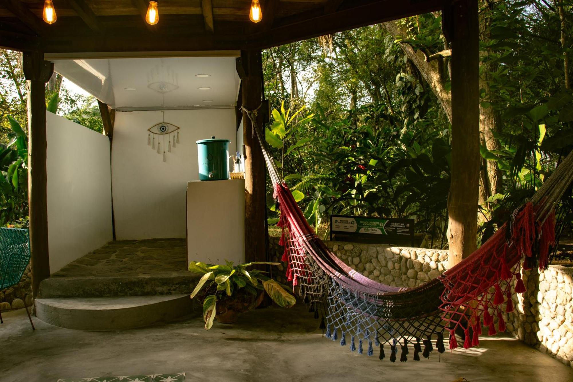 Salvia Madre Hotel Guachaca Buitenkant foto
