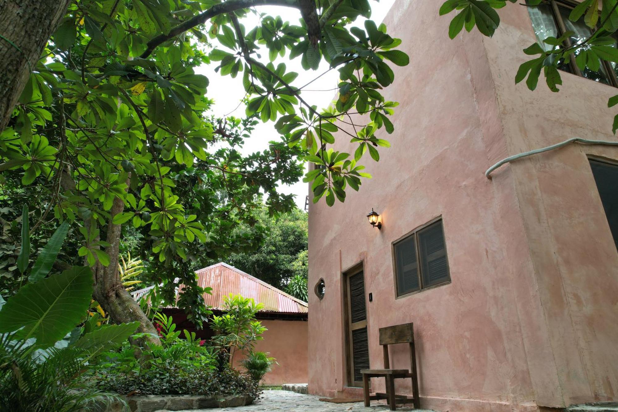 Salvia Madre Hotel Guachaca Buitenkant foto