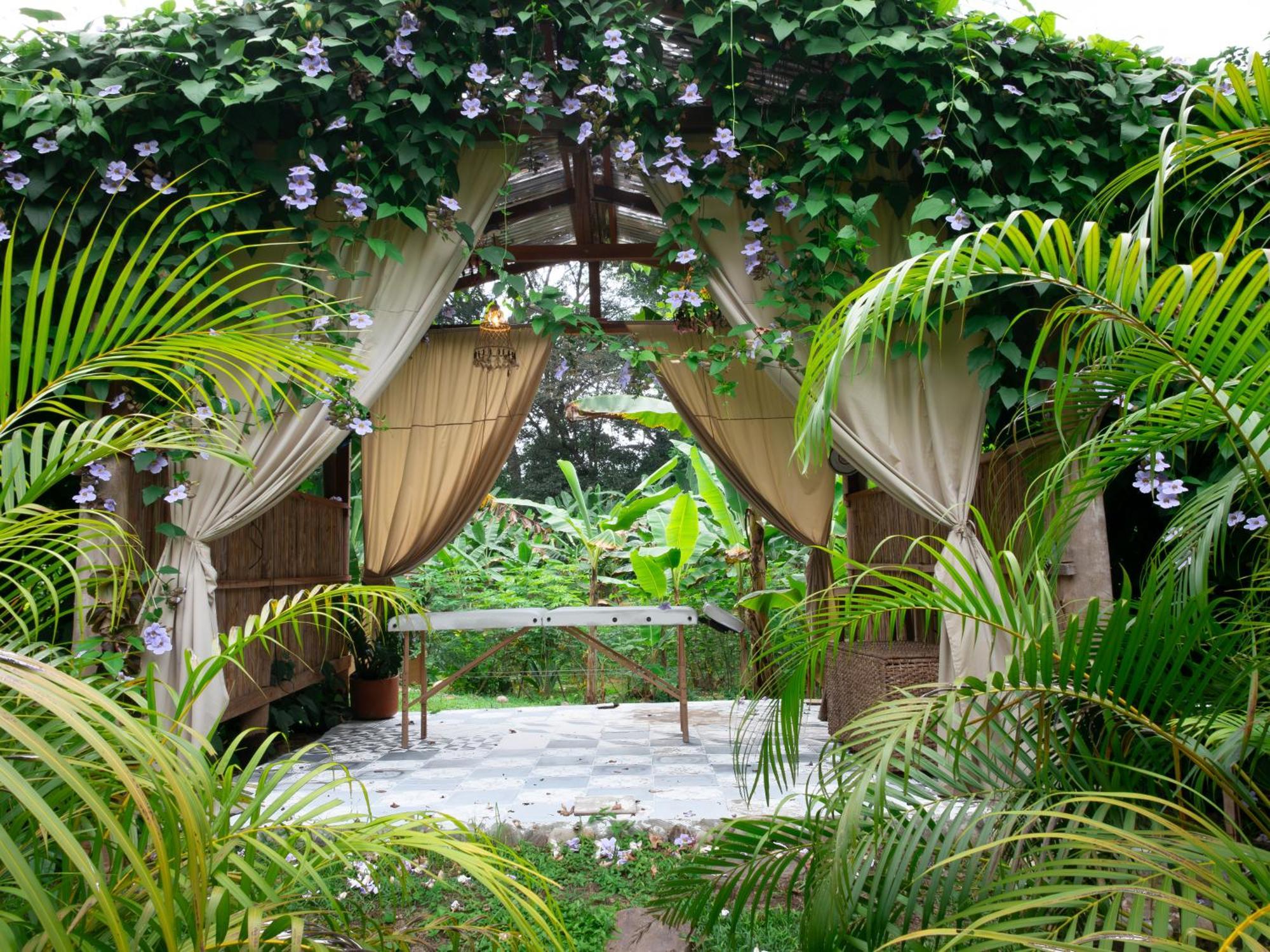 Salvia Madre Hotel Guachaca Buitenkant foto