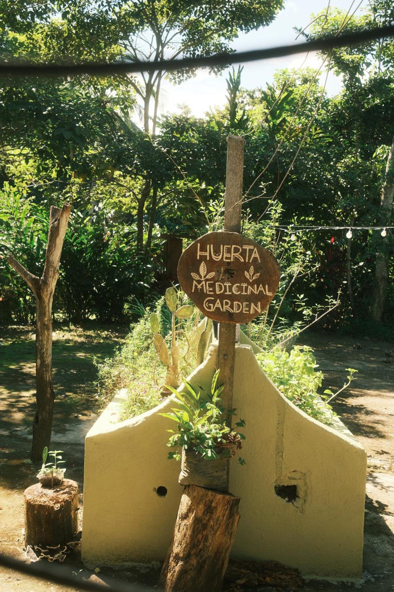 Salvia Madre Hotel Guachaca Buitenkant foto